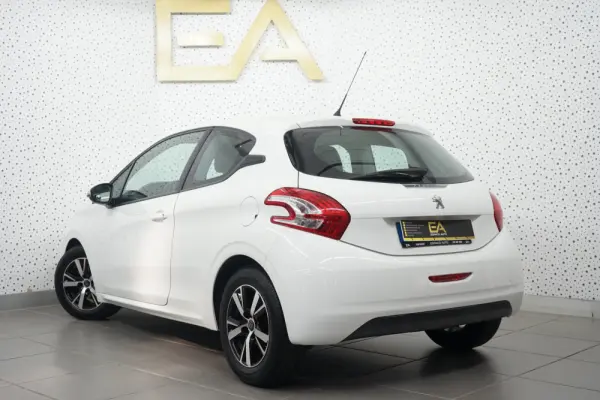 Peugeot 208 1.0 PureTech Access 4