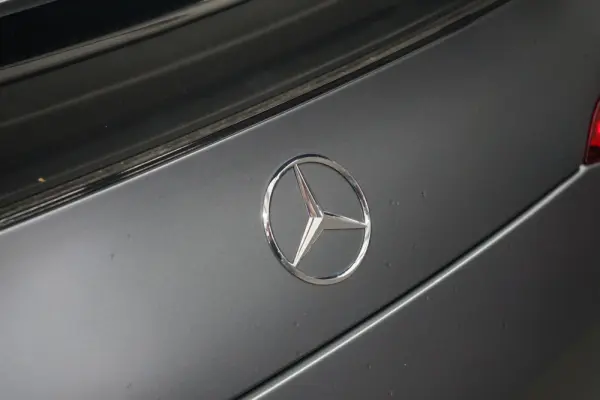 Mercedes-Benz AMG GT 4 portas 43 4Matic+ 14