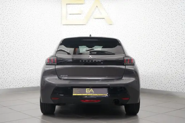 Peugeot 208 1.2 PureTech Allure 5
