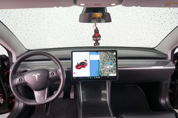 Tesla Model 3 Long Range AWD Dual Motor 17