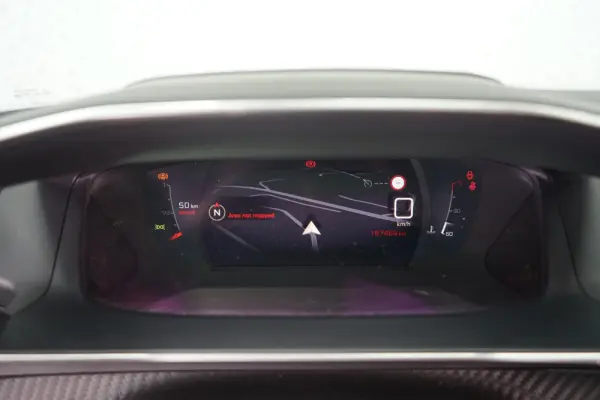 Peugeot 2008 1.2 PureTech Allure 27
