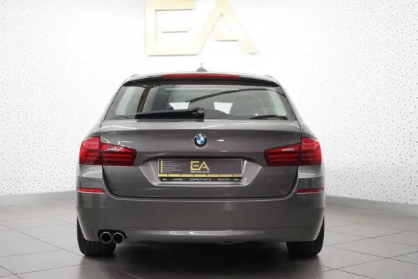 BMW 520 d Exclusive Auto 129g 5