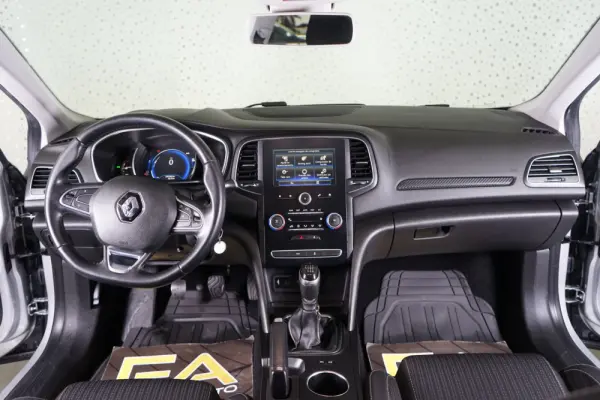 Renault Mégane Sport Tourer 1.5 dCi Intens 16