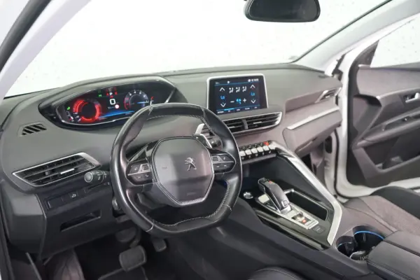 Peugeot 3008 1.2 PureTech Allure Pack EAT8 13