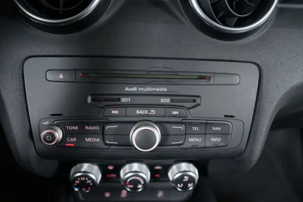 Audi A1 1.6 TDI Ambition 29