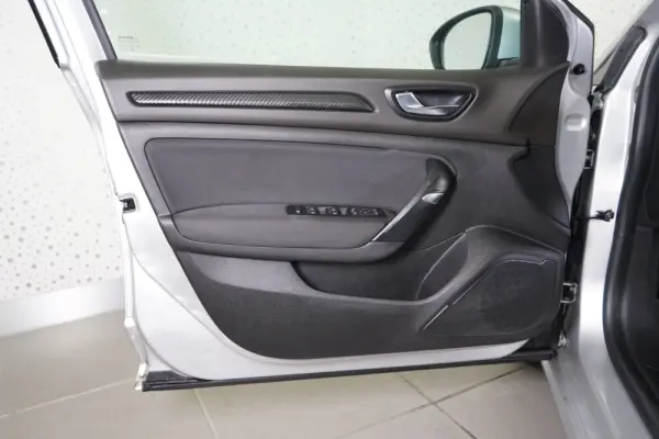 Renault Mégane Sport Tourer 1.5 dCi Intens 18