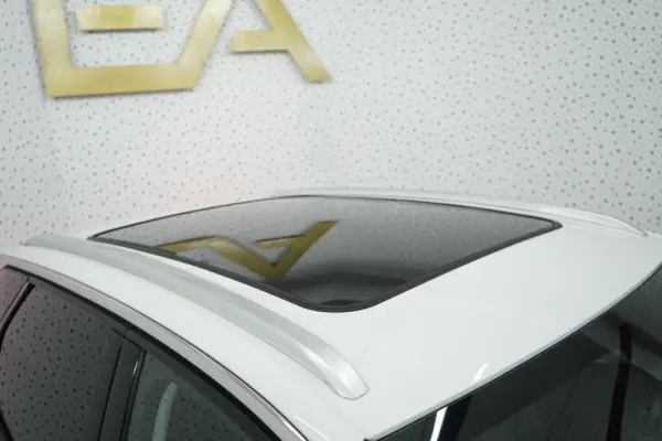 Peugeot 3008 1.2 PureTech Allure Pack EAT8 12