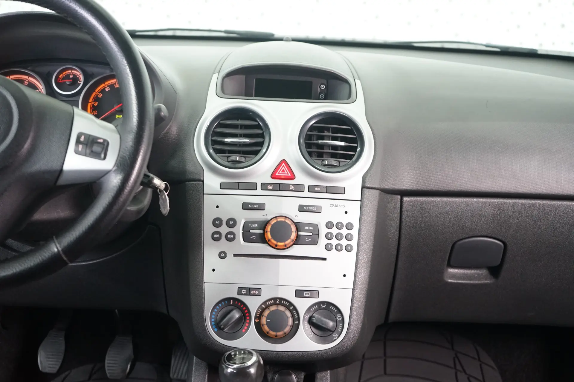 Opel Corsa 1.3 CDTi Dynamic 17