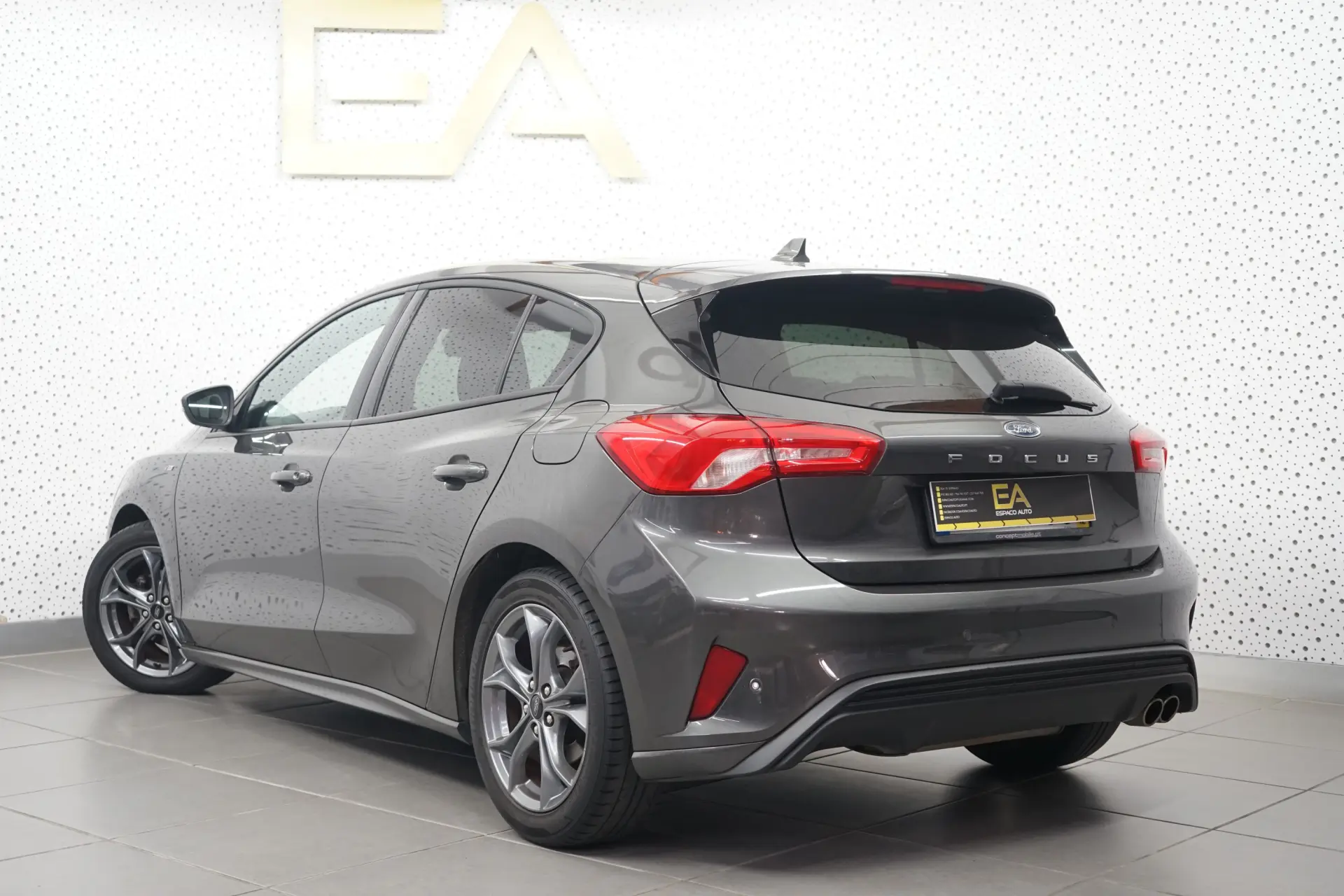 Ford Focus 1.5 TDCi EcoBlue ST-Line 4