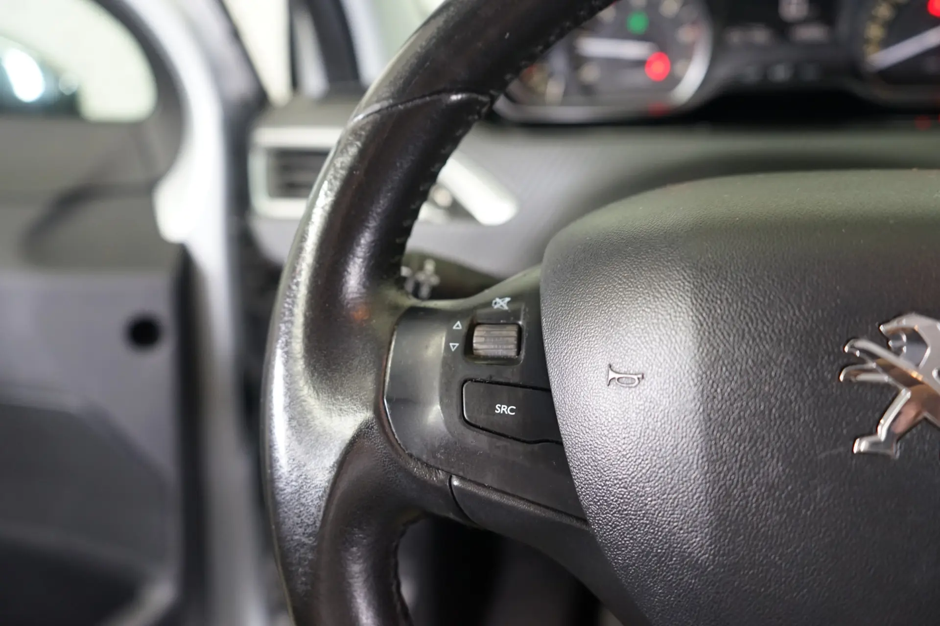 Peugeot 208 1.6 BlueHDi Active 24