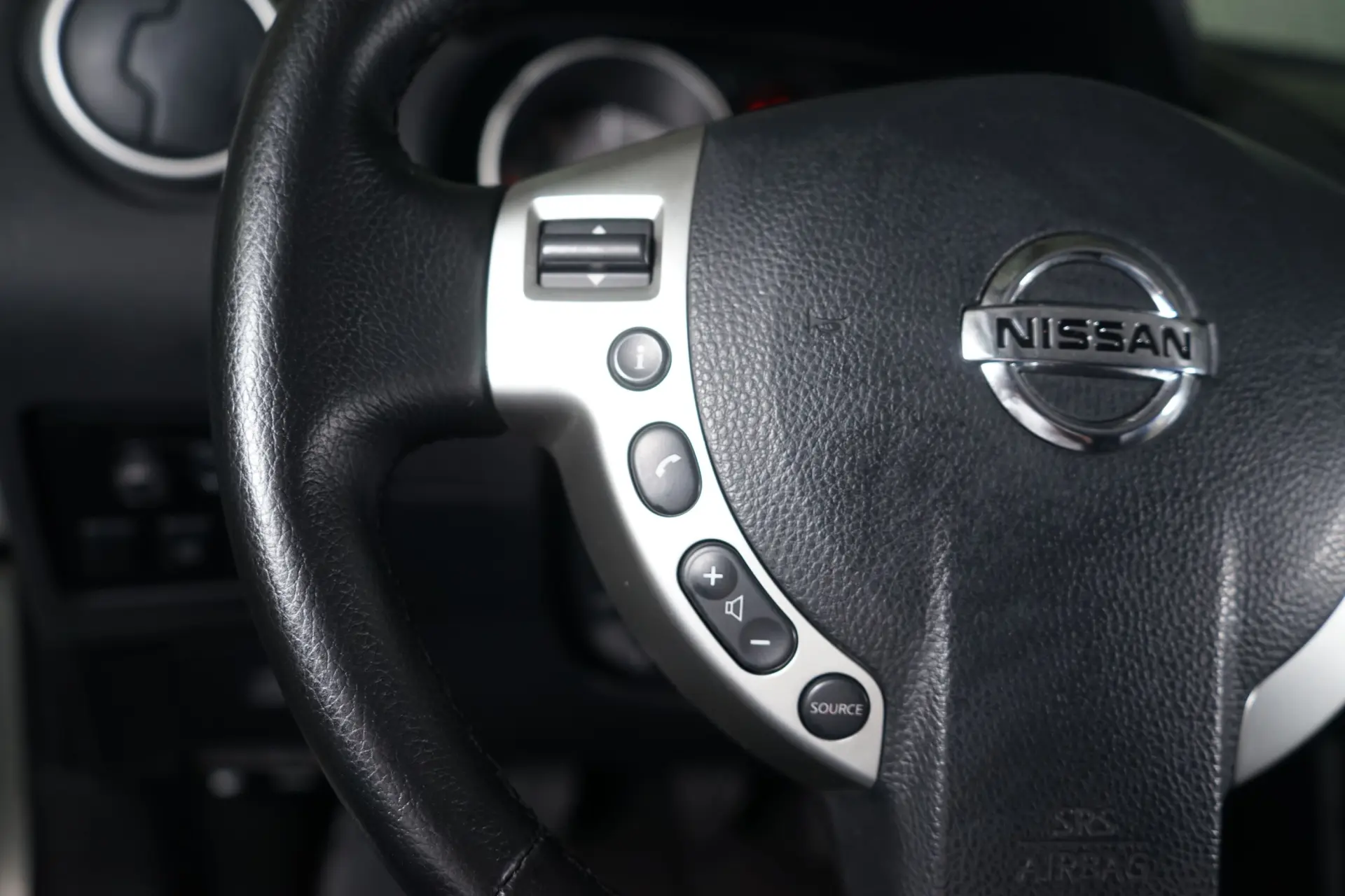 Nissan Qashqai +2 1.5 dCi Acenta 21