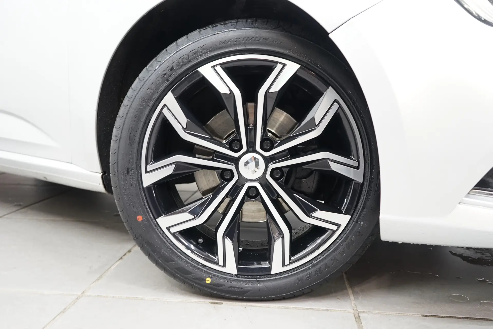 Renault Mégane Sport Tourer 1.5 dCi Intens 10