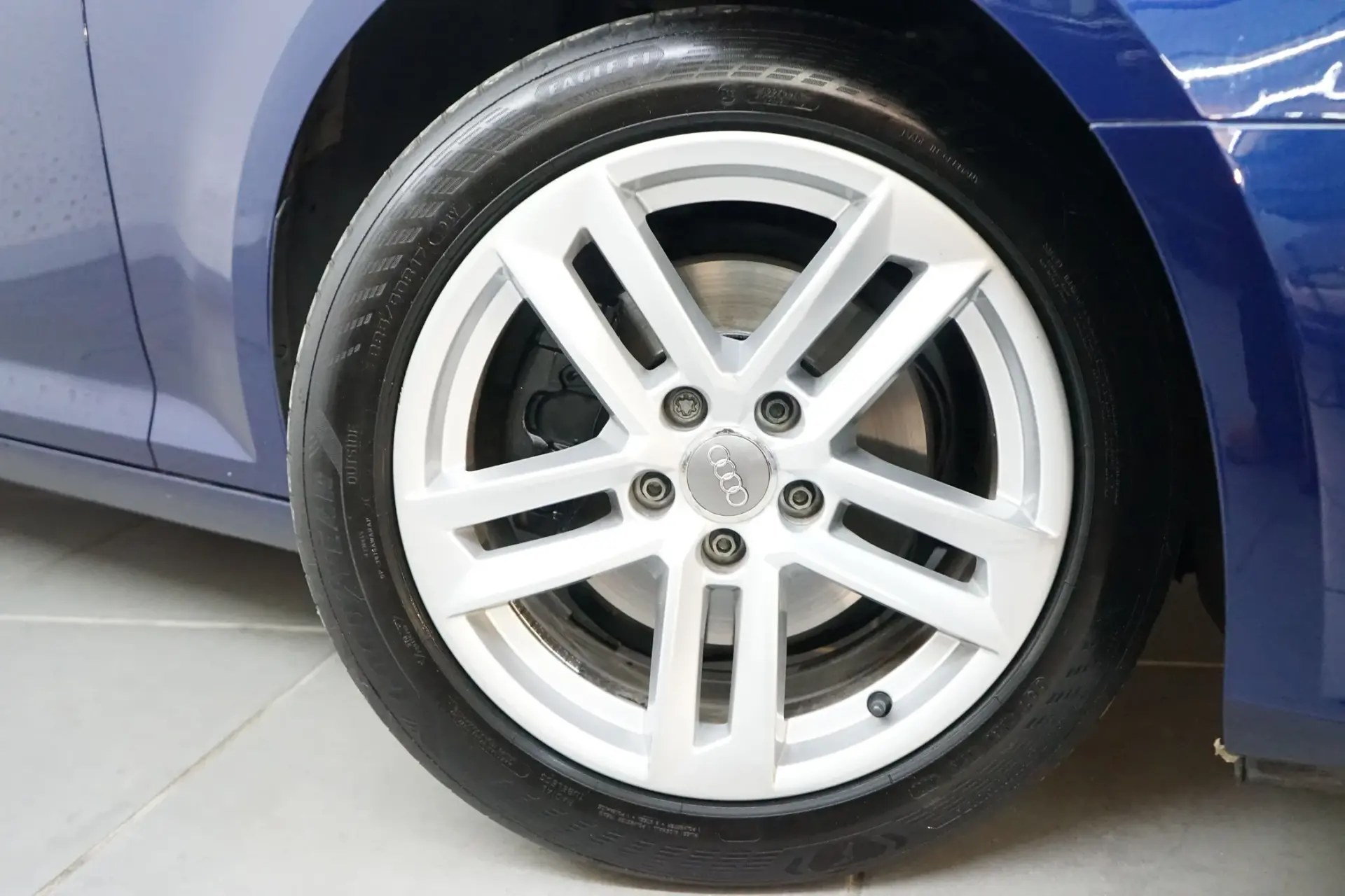 Audi A4 Avant 2.0 TDi Multitronic Exclusive 10