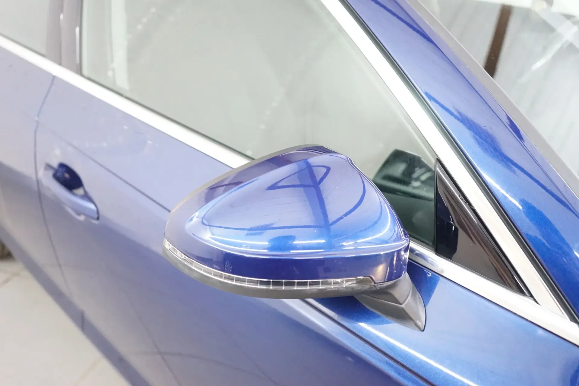 Audi A4 Avant 2.0 TDi Multitronic Exclusive 11