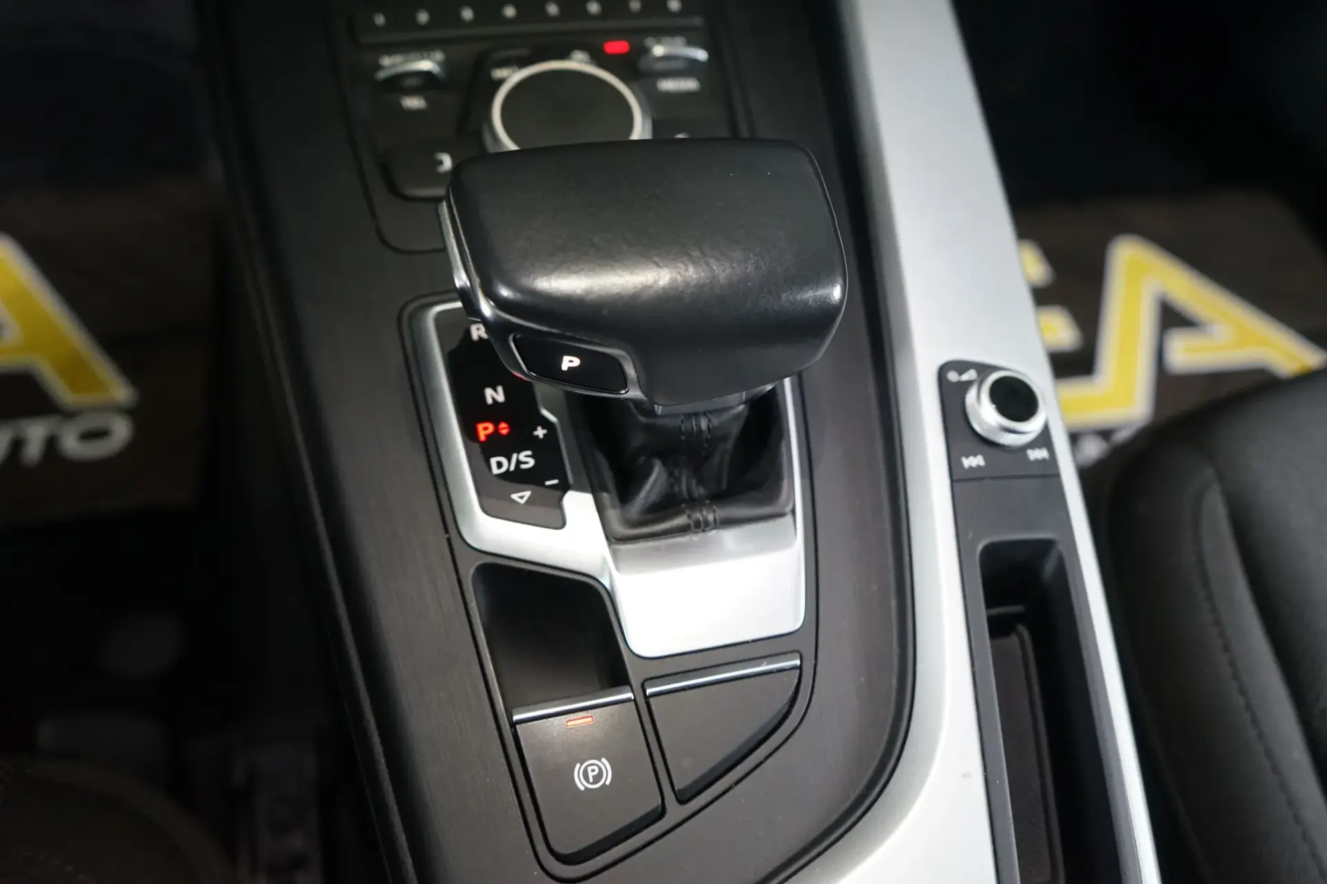 Audi A4 Avant 2.0 TDi Multitronic Exclusive 31