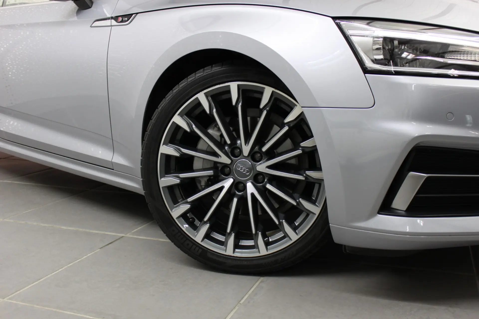 Audi A5 Cabrio 2.0 TDi S-line S tronic 6