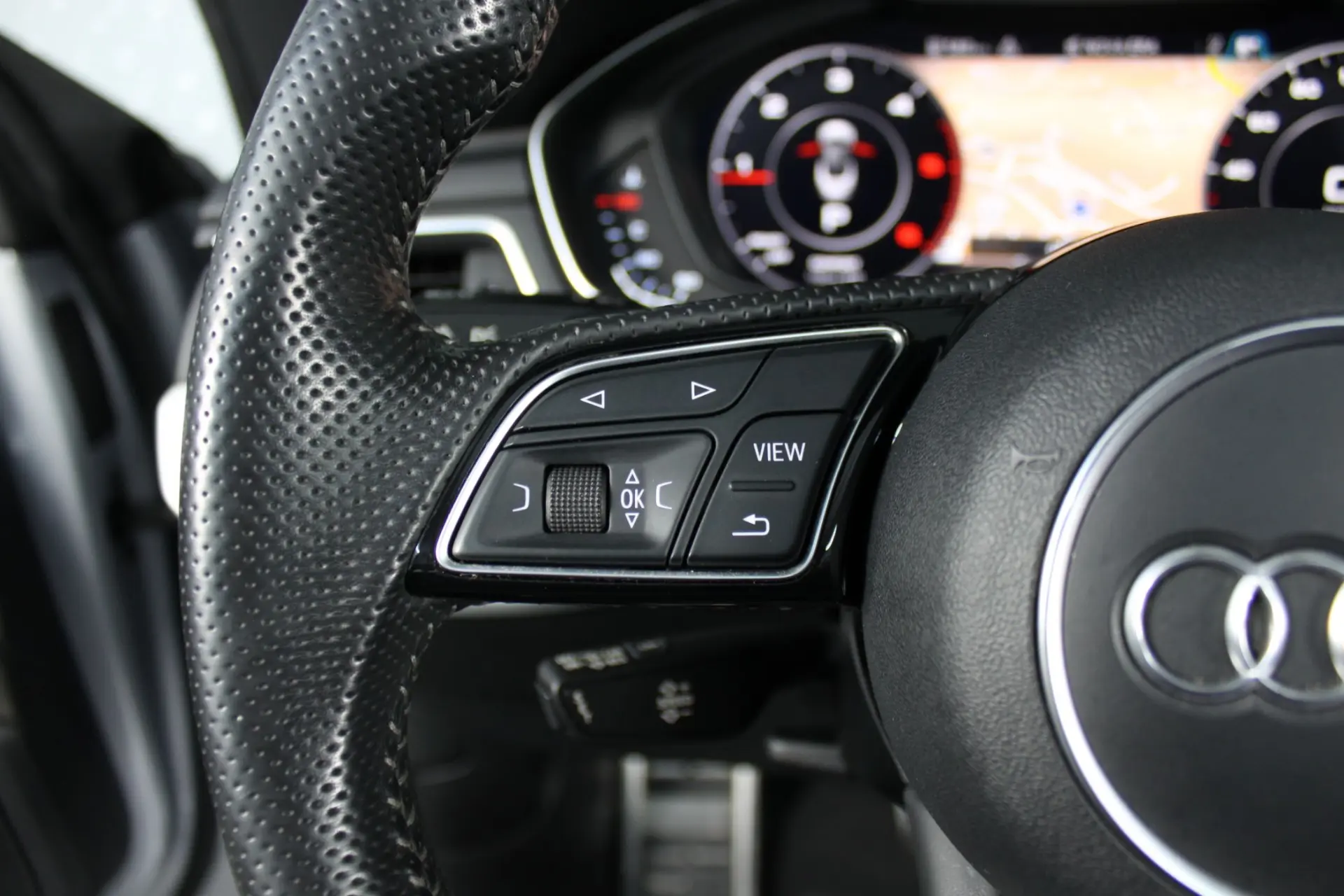 Audi A5 Cabrio 2.0 TDi S-line S tronic 20