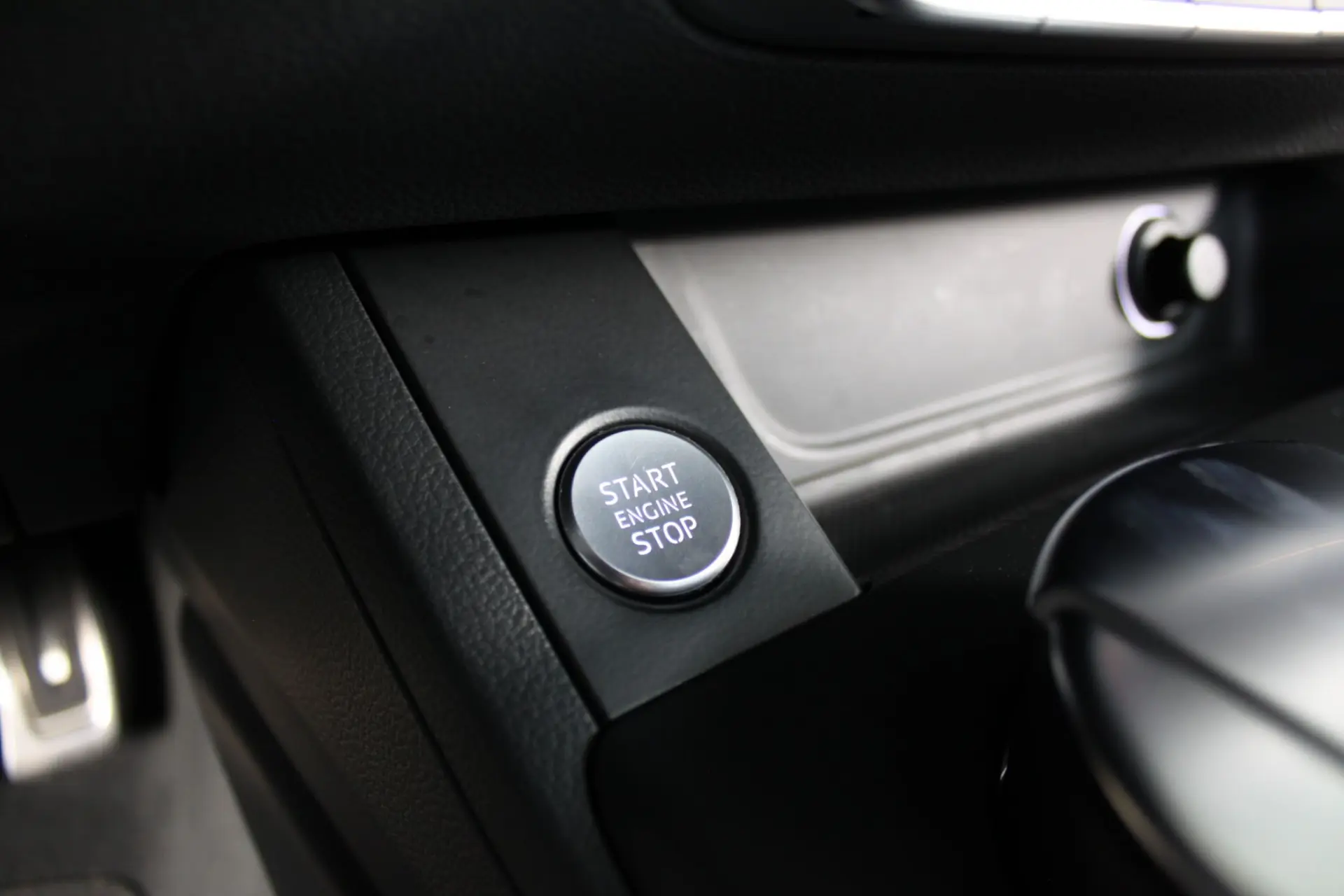 Audi A5 Cabrio 2.0 TDi S-line S tronic 25