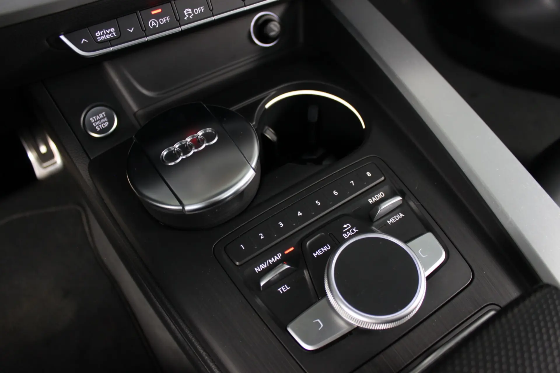 Audi A5 Cabrio 2.0 TDi S-line S tronic 38