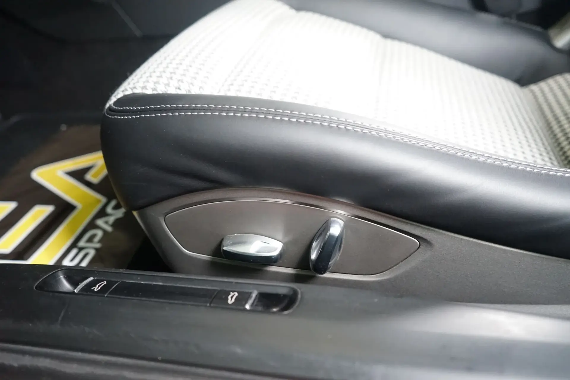 Porsche 911 (991) Carrera 2 PDK 20