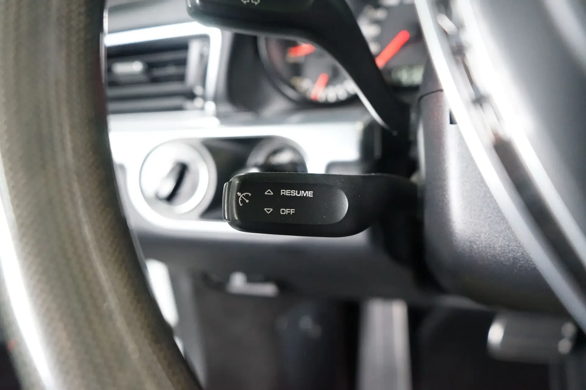 Porsche 911 (991) Carrera 2 PDK 25