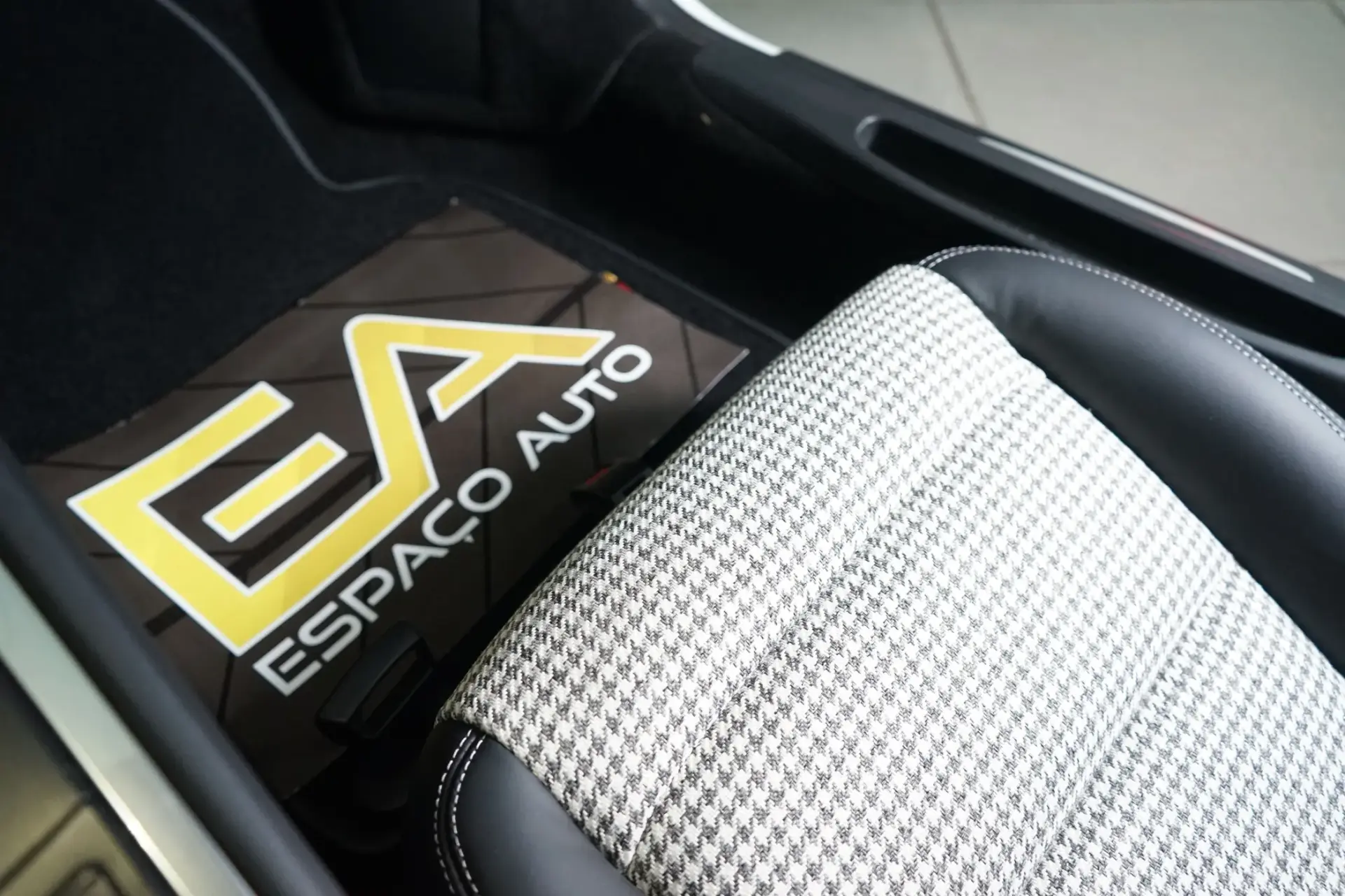 Porsche 911 (991) Carrera 2 PDK 34