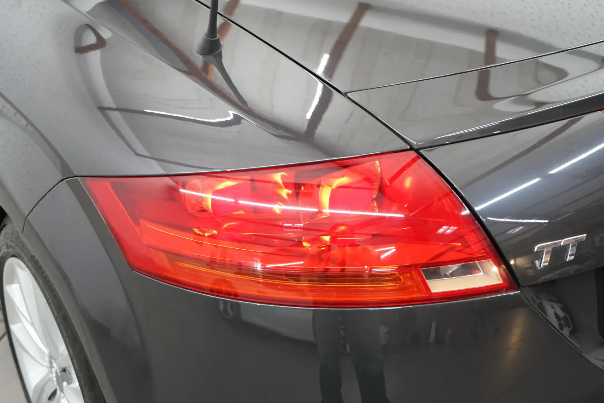 Audi TT Roadster 2.0 TDi 19