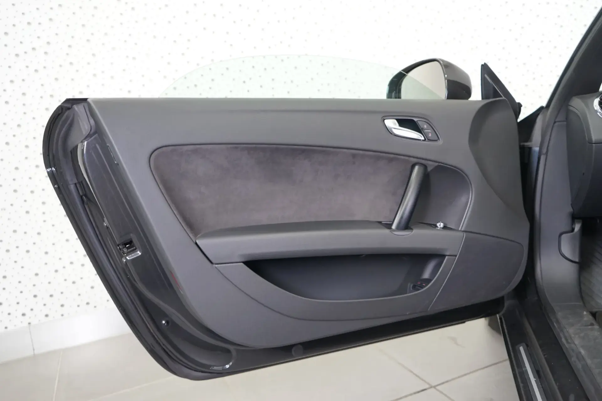 Audi TT Roadster 2.0 TDi 22