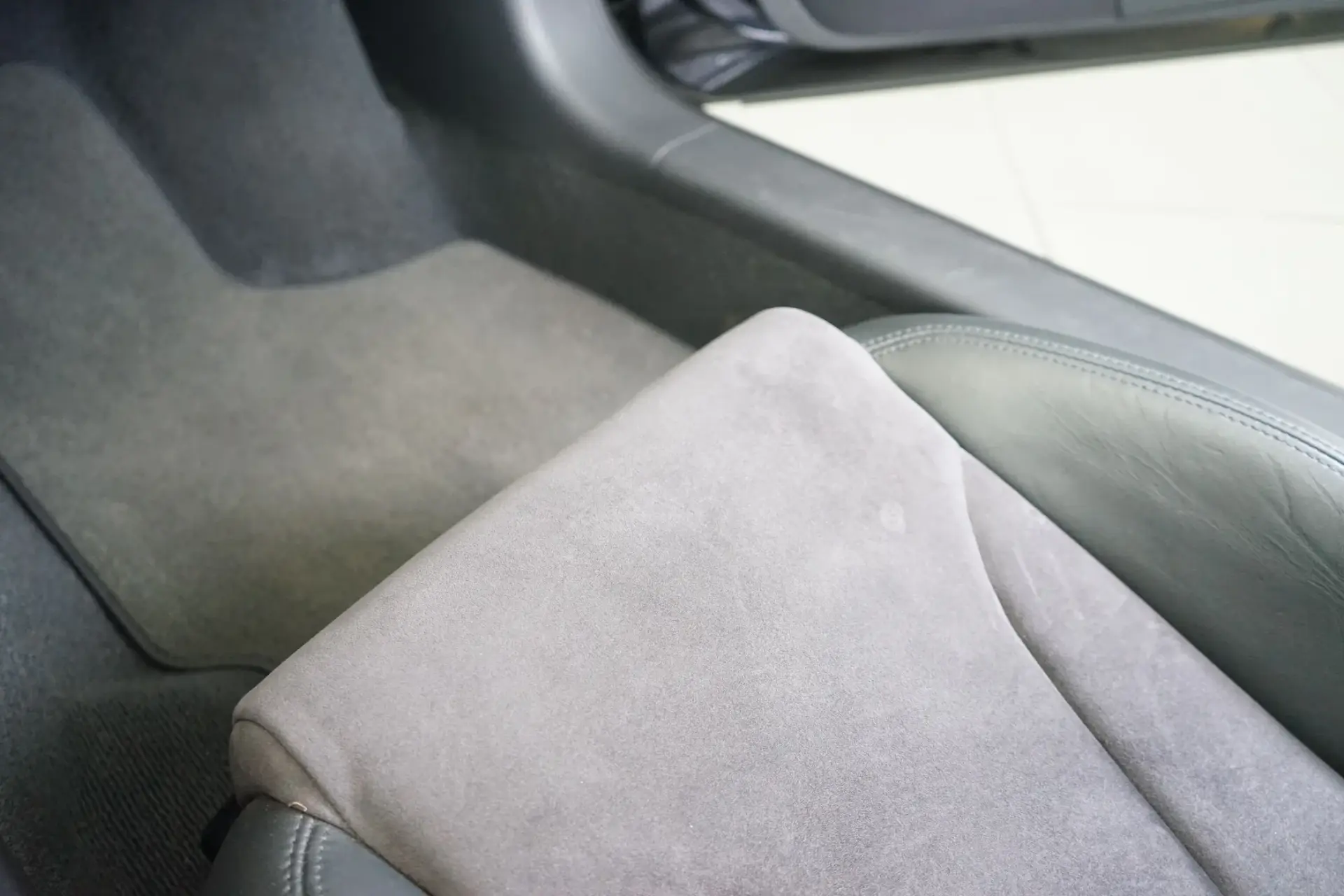 Audi TT Roadster 2.0 TDi 35