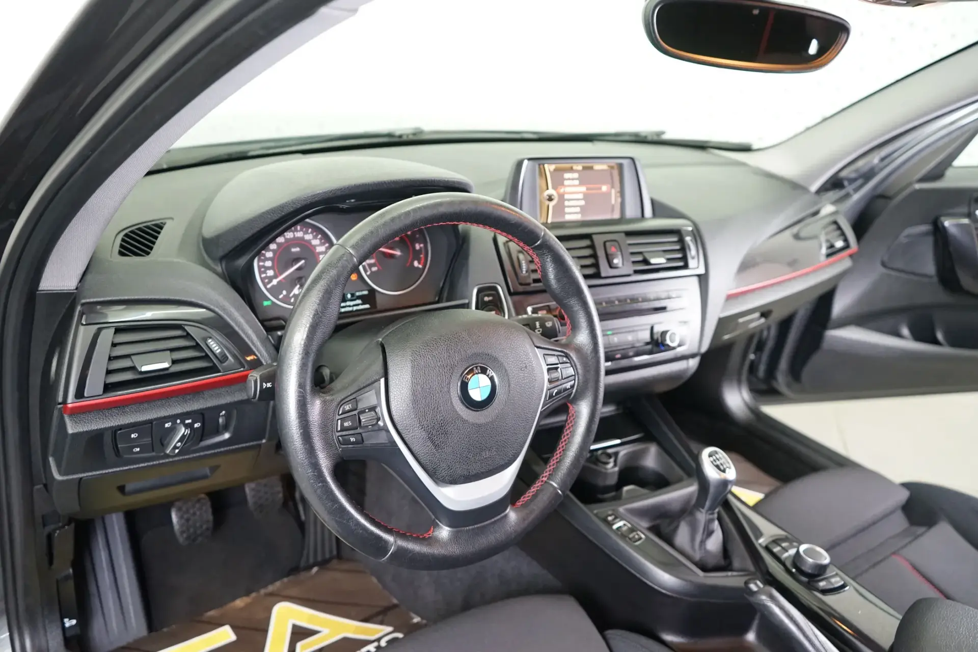 BMW 116 d EfficientDynamics Edition 14