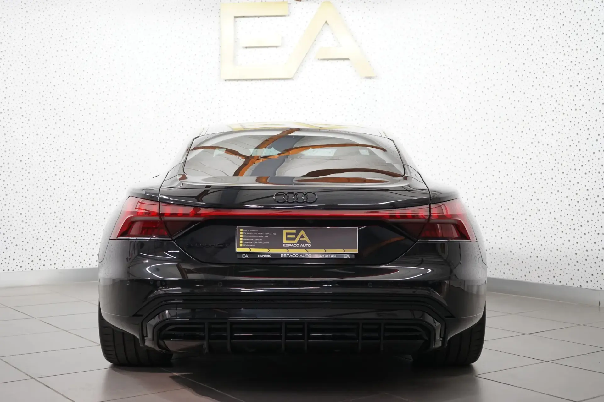 Audi e-tron GT quattro 5