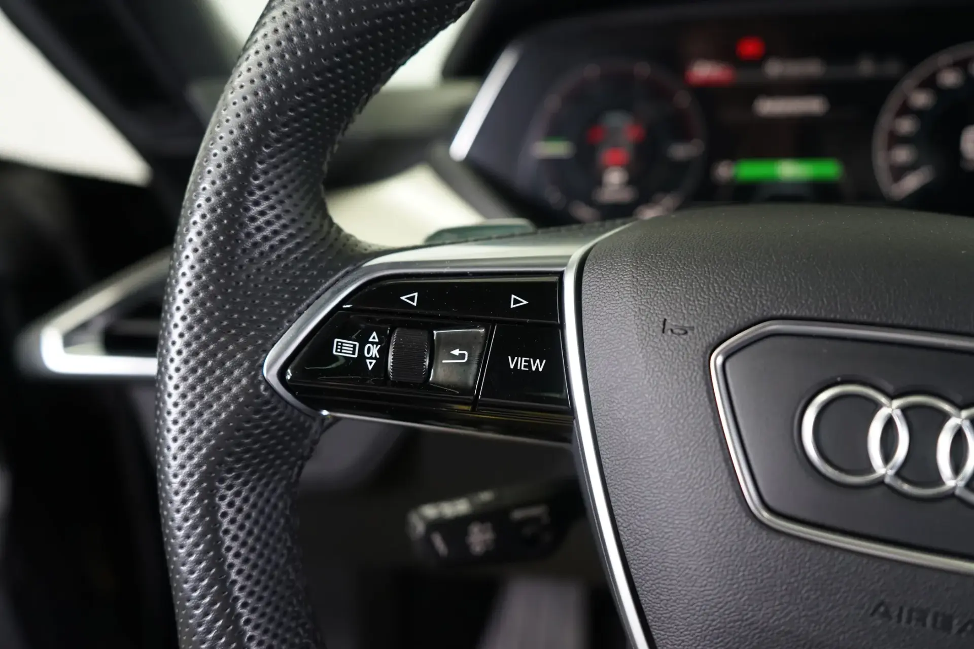 Audi e-tron GT quattro 23