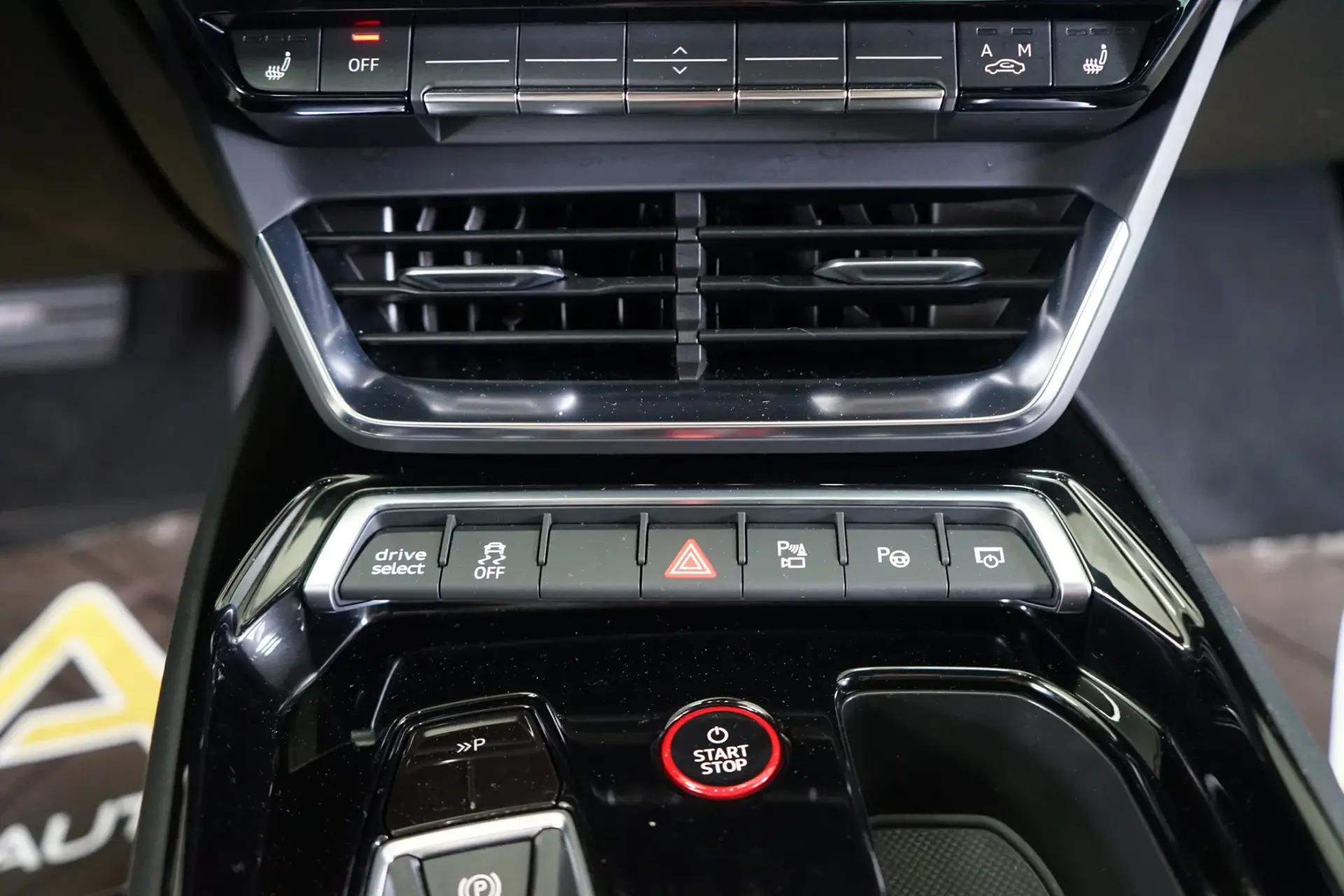 Audi e-tron GT quattro 36