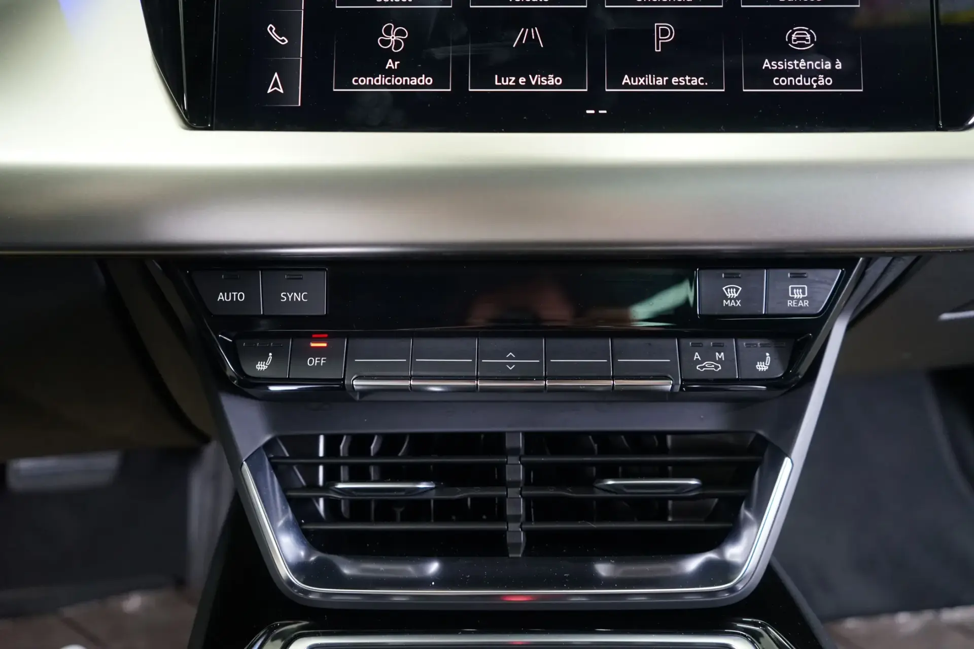 Audi e-tron GT quattro 37