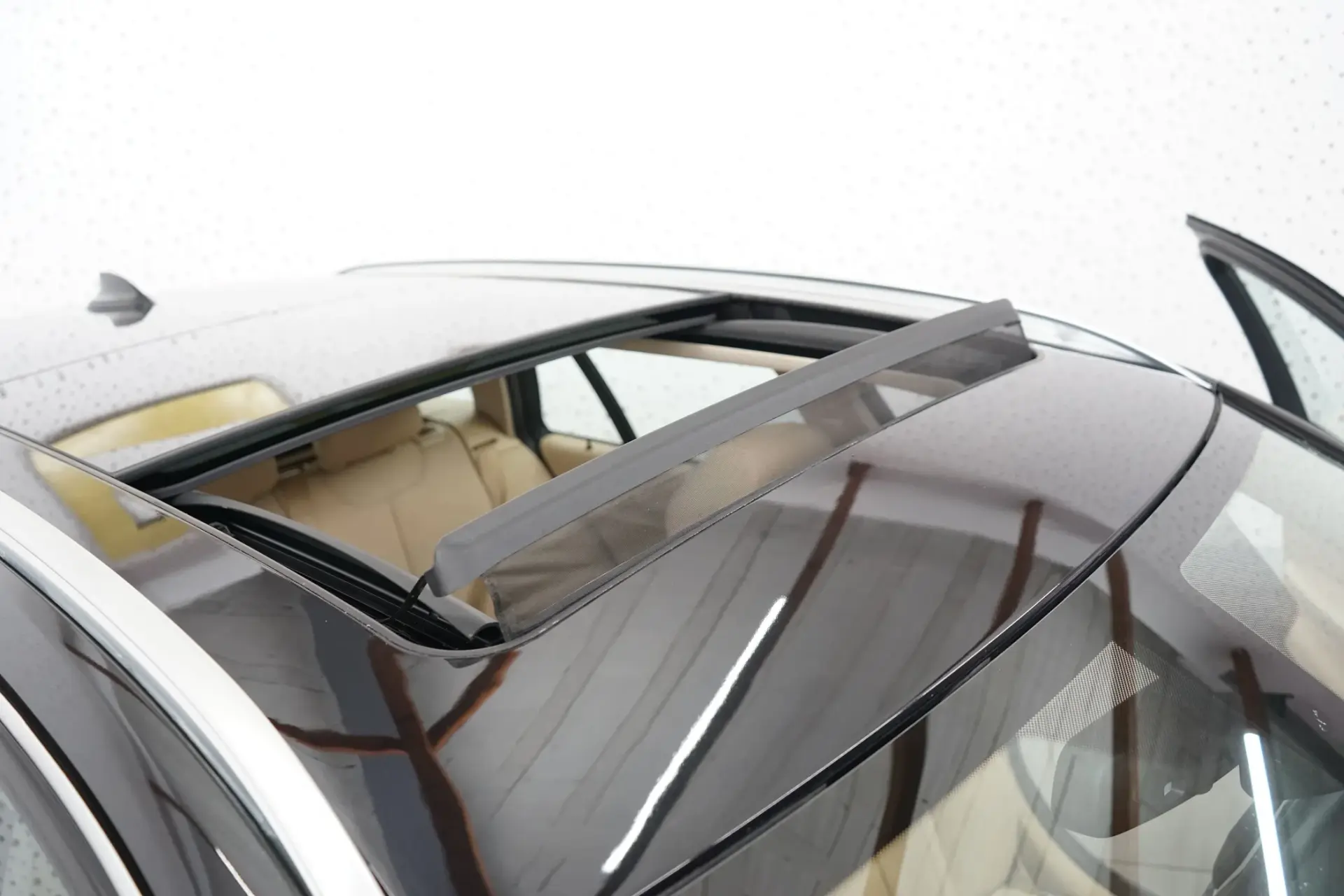 BMW 320 d Line Luxury 14