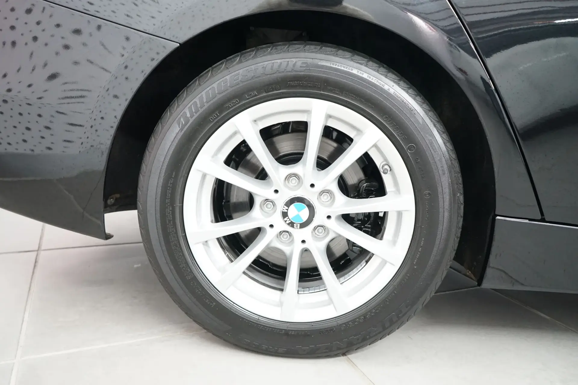 BMW 320 d Line Luxury 13