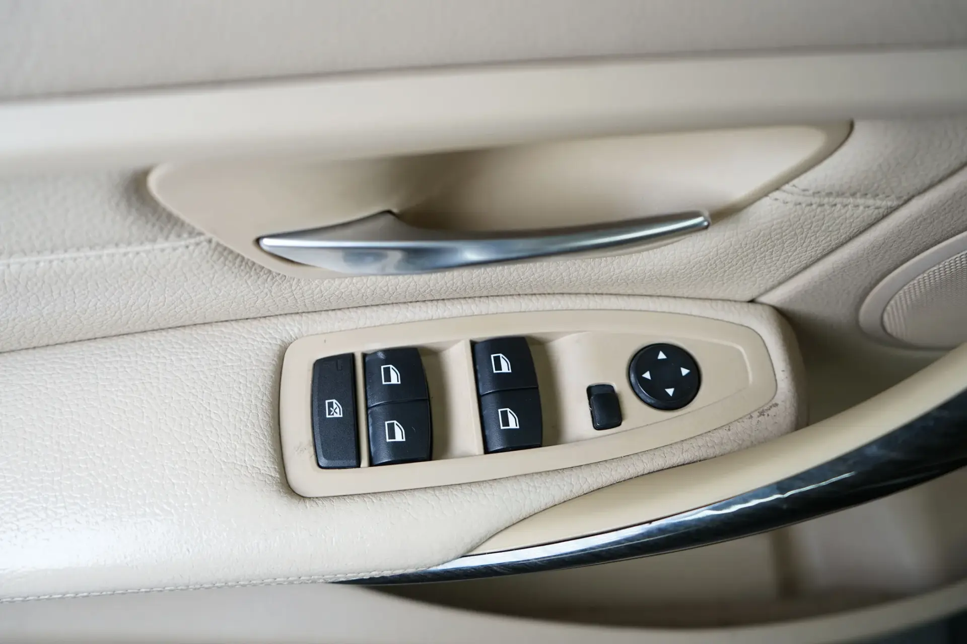 BMW 320 d Line Luxury 22