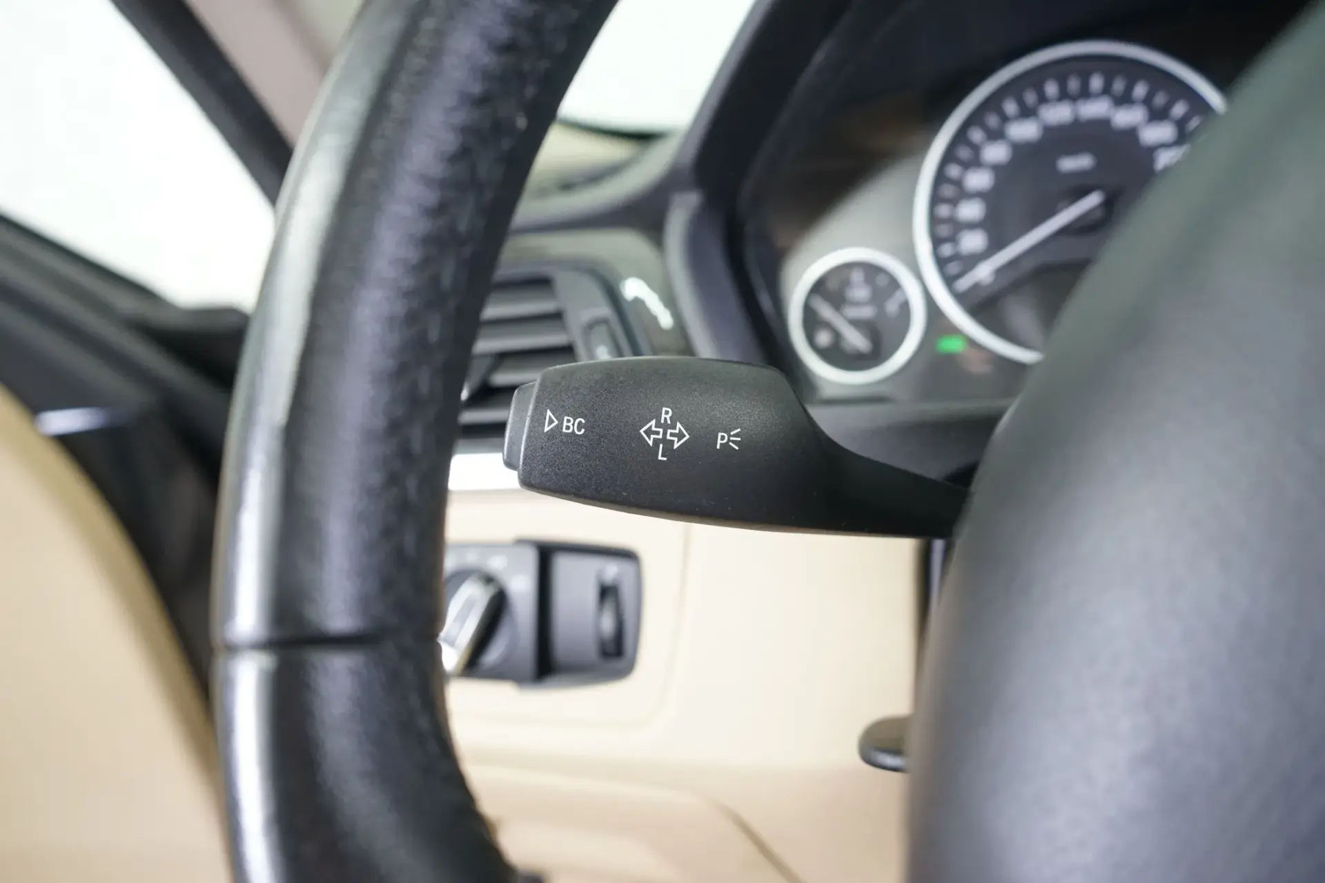 BMW 320 d Line Luxury 26