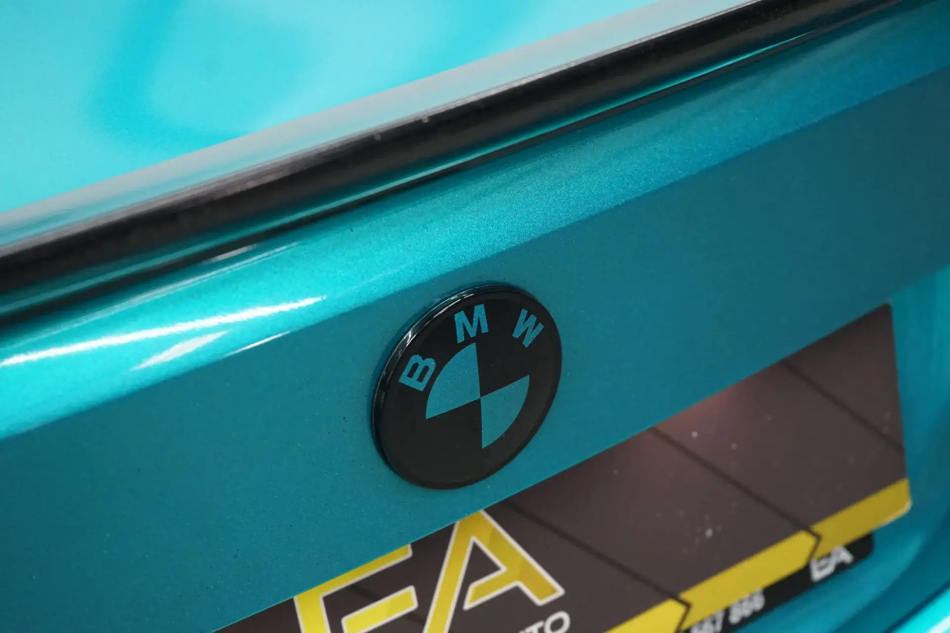 BMW 320 d Coupe Auto 16