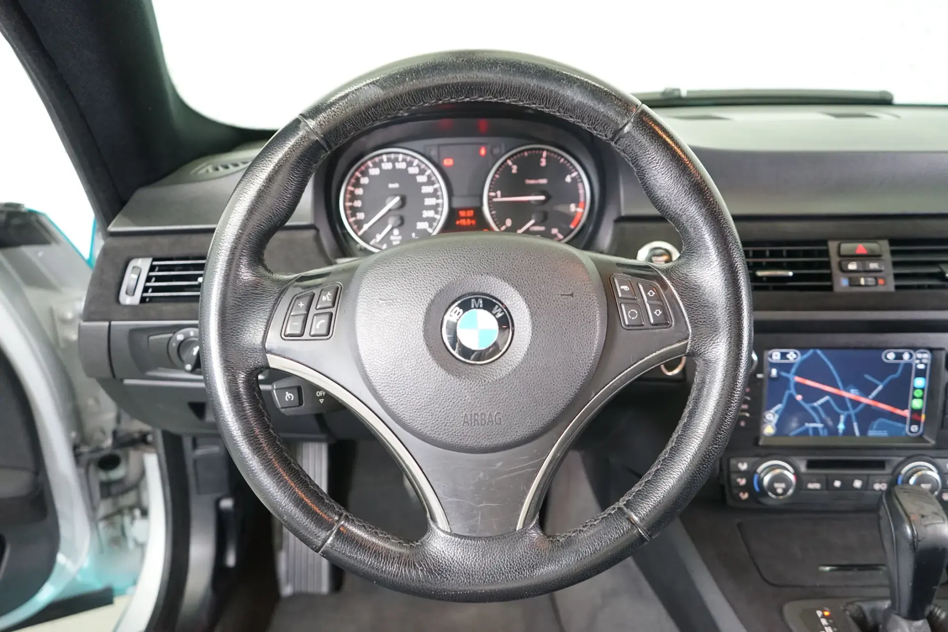 BMW 320 d Coupe Auto 23