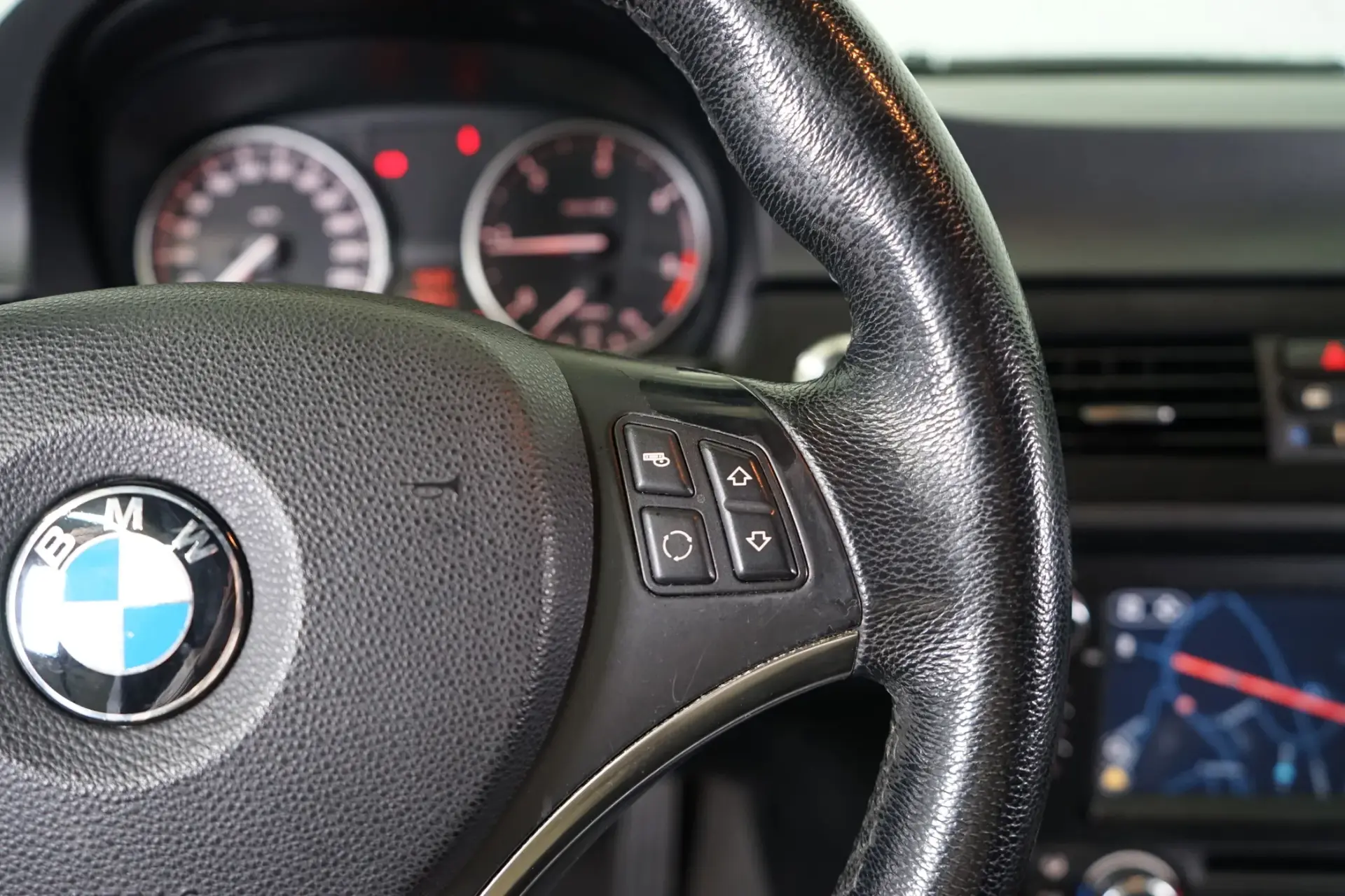 BMW 320 d Coupe Auto 25