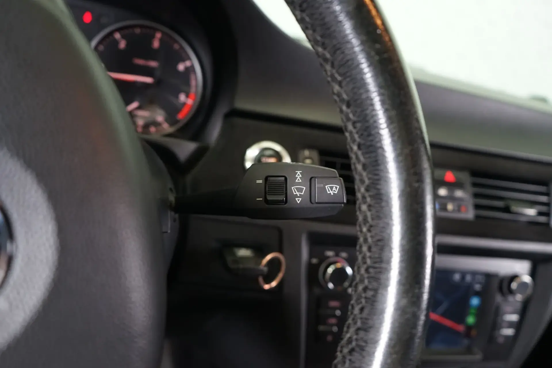 BMW 320 d Coupe Auto 28