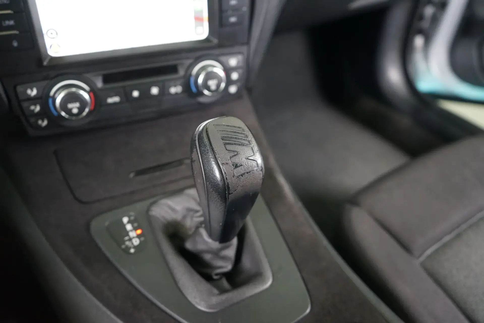 BMW 320 d Coupe Auto 33