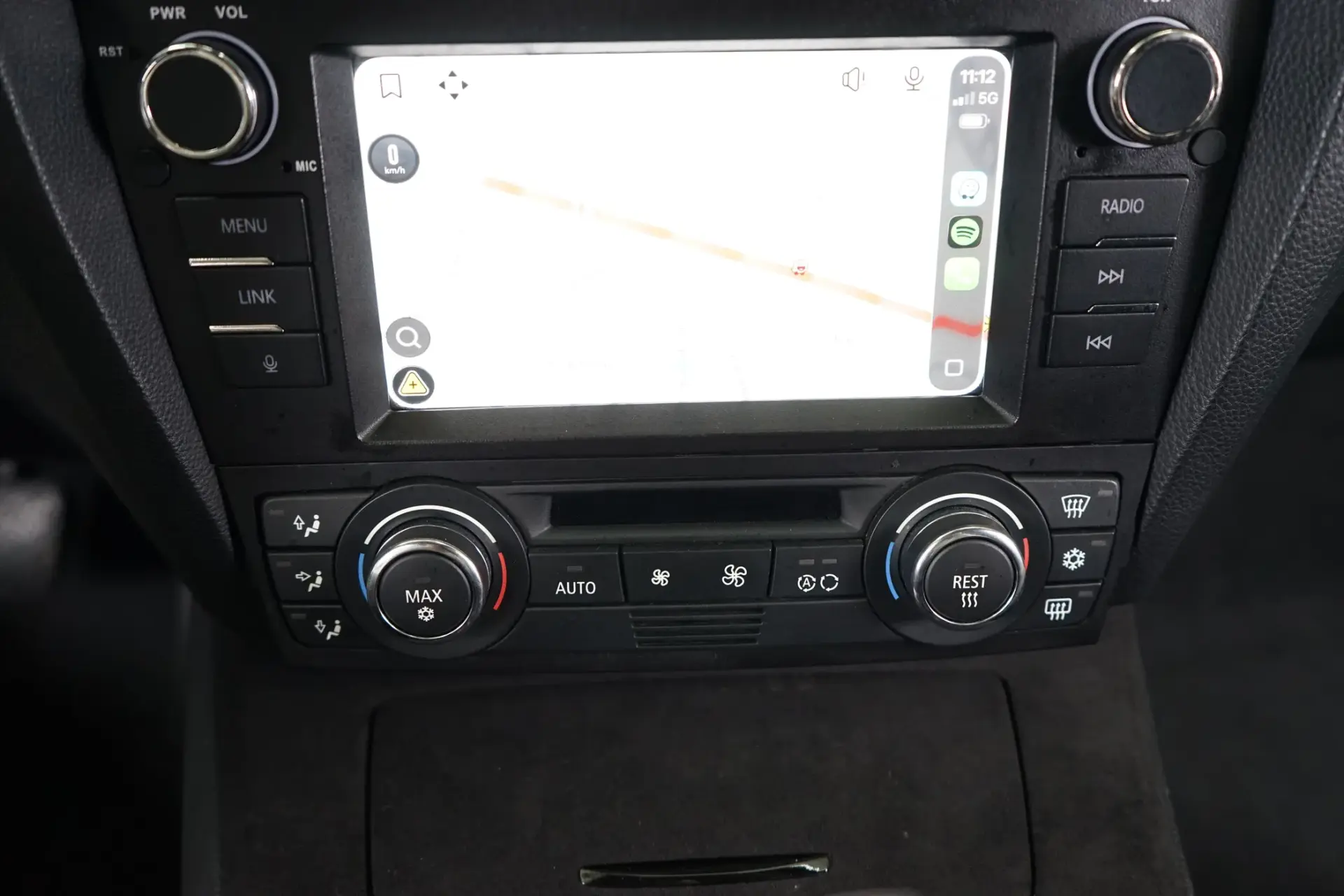 BMW 320 d Coupe Auto 34