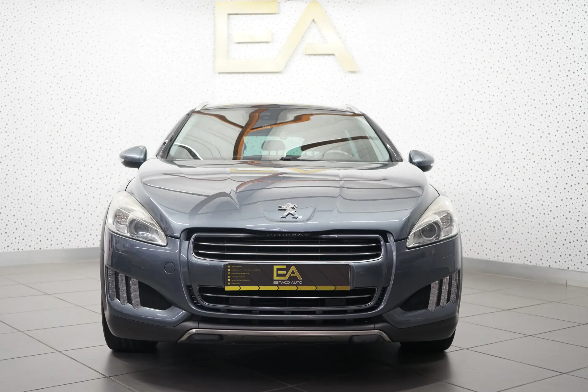 Peugeot 508 RXH 2.0 HDi Hybrid4 2-Tronic 2