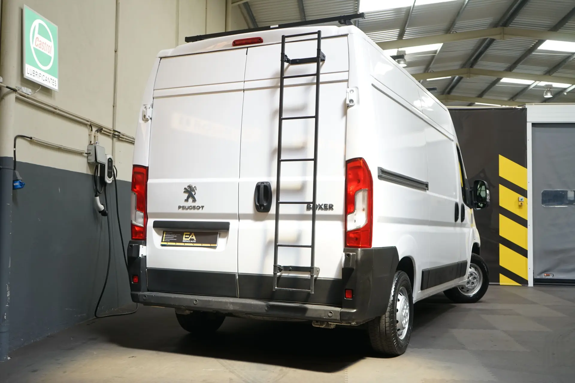Peugeot Boxer 2.0 BlueHDi 330 L1H1 5