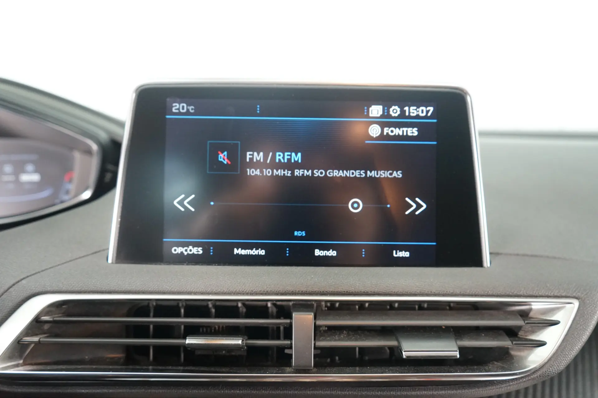 Peugeot 5008 1.5 BlueHDi Allure EAT8 29