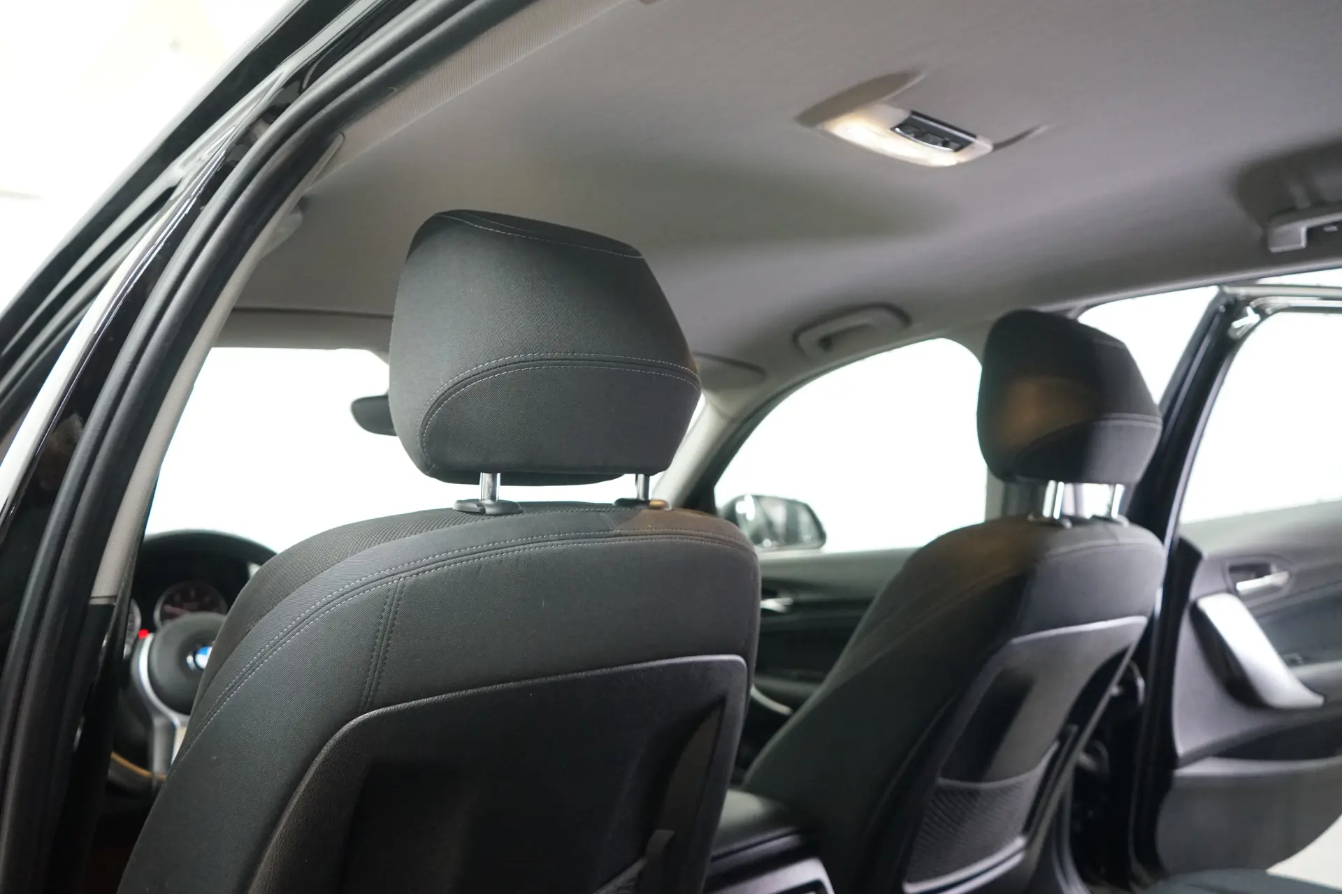 BMW 116 d Line Luxury Auto 38