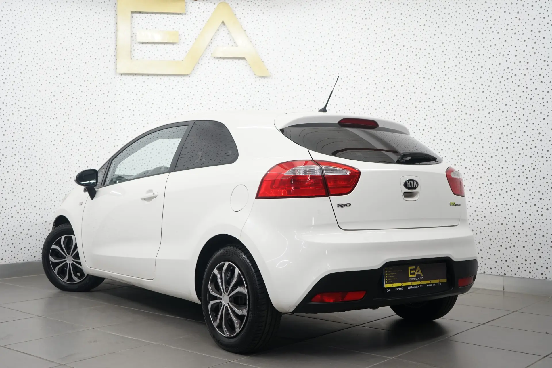 Kia Rio 1.1 CRDi LX 4