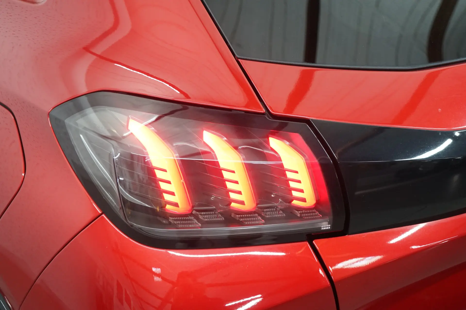 Peugeot 208 1.2 PureTech Allure Pack 14